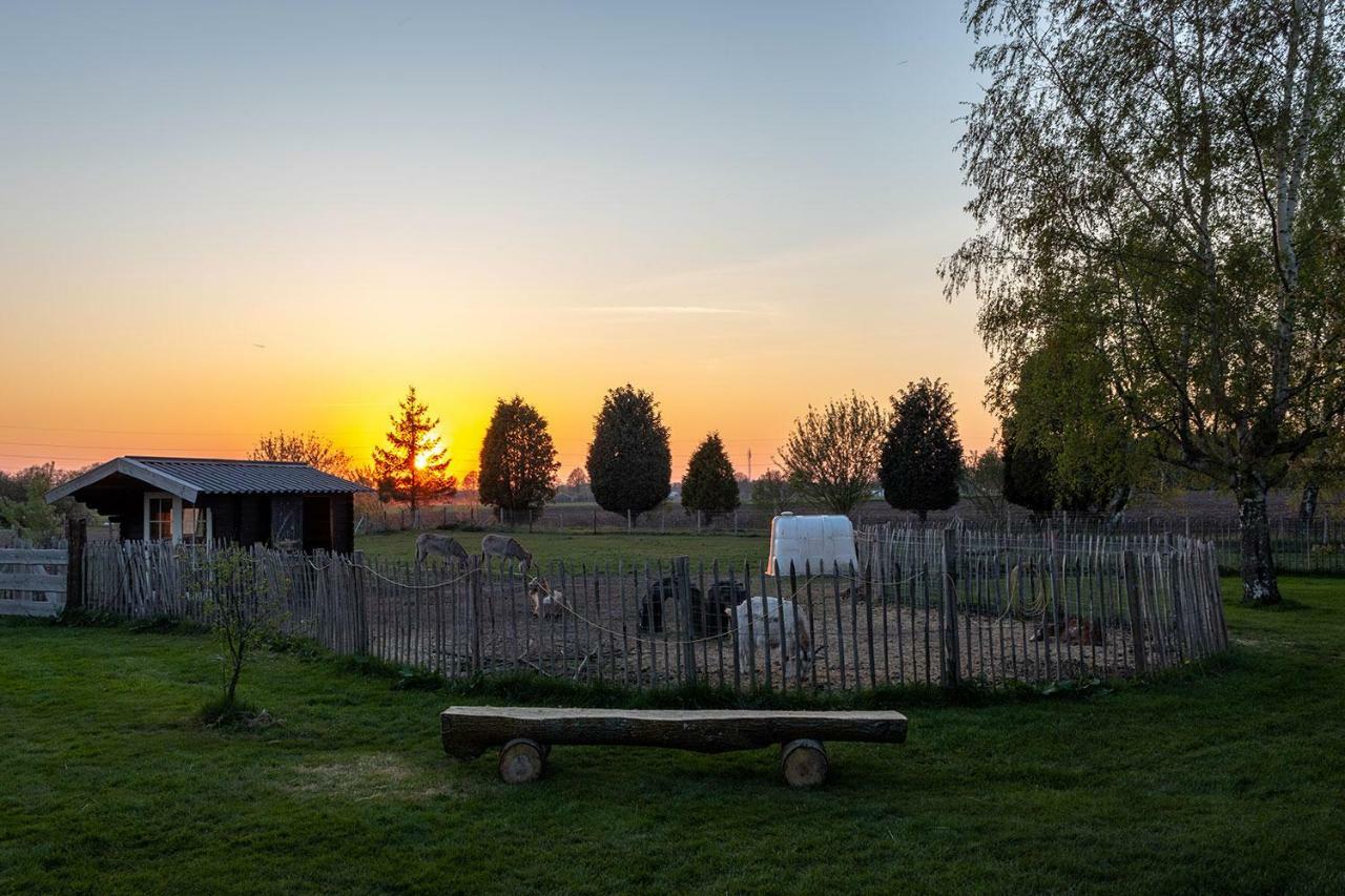 Ingerichte De Waard Tent - 5 Personen Beilen Exterior foto